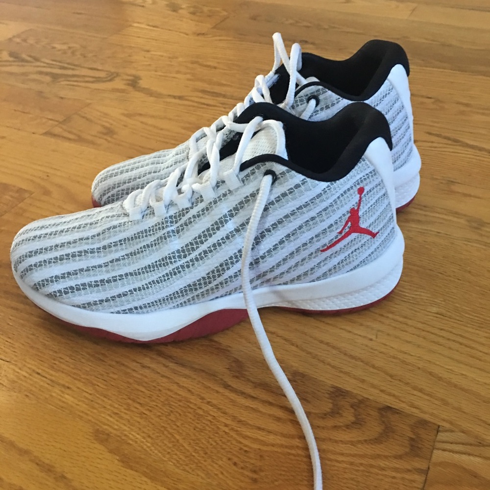 Boys youth Jordan basketball sneaker